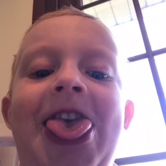 Meet your Posher, Maureen - Picture 1 of 1